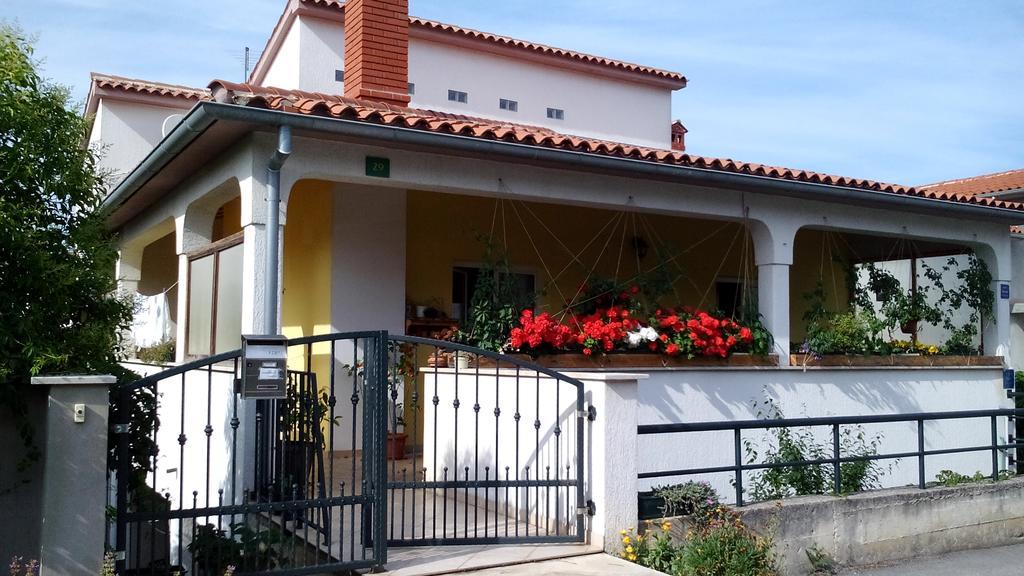Apartment Green Garden Pula Exterior foto